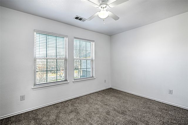 4404 Grassy Glen Drive, Fort Worth, TX 76244