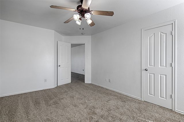 4404 Grassy Glen Drive, Fort Worth, TX 76244