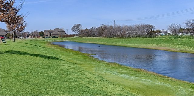 4404 Grassy Glen Drive, Fort Worth, TX 76244