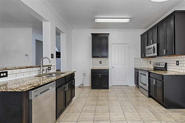 4404 Grassy Glen Drive, Fort Worth, TX 76244