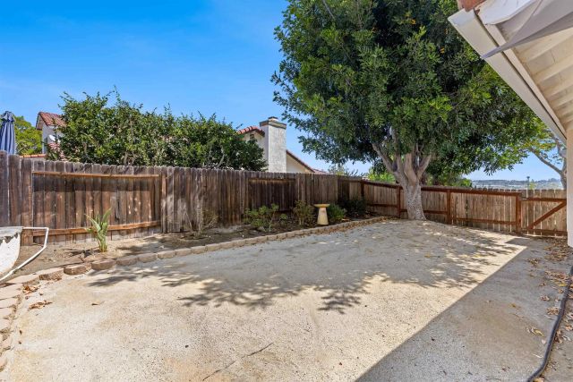 2027 Pointer Glen, Escondido, CA 92029