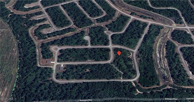 523 Spray DR, Labelle, FL 33935