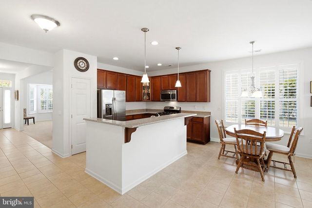 714 HOLLYBROOK LN, Manchester Twp, NJ 08759