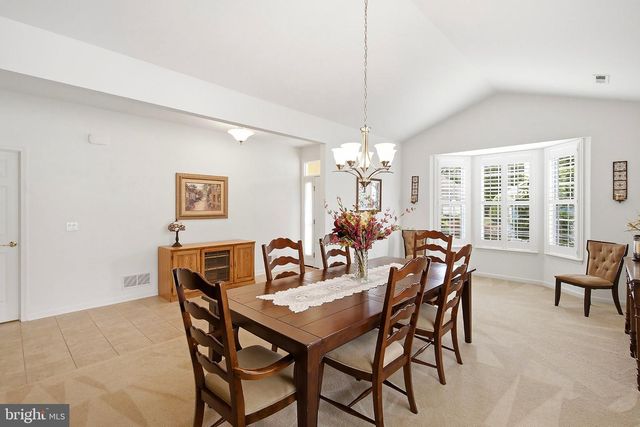 714 HOLLYBROOK LN, Manchester Twp, NJ 08759