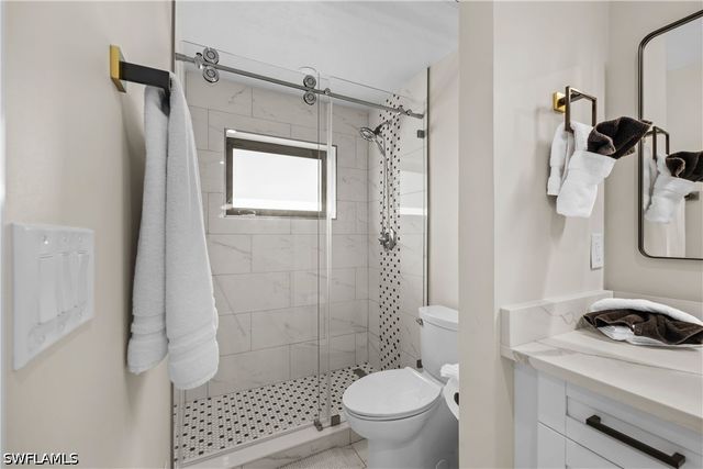 841 91st AVE N, Naples, FL 34108