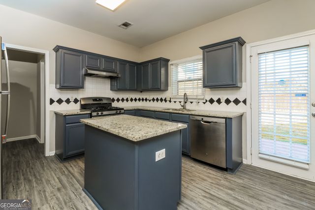 7259 Thoreau Circle, South Fulton, GA 30349