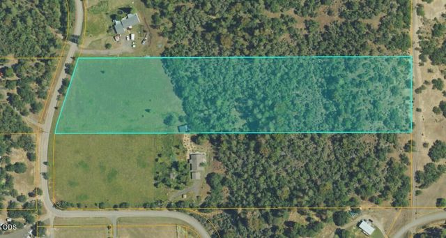 Monta Vista Court, Eagle Point, OR 97524