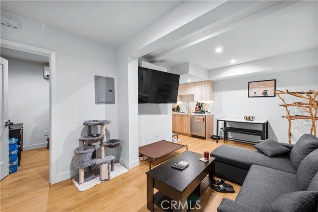 473 E 55th Street, Long Beach, CA 90805