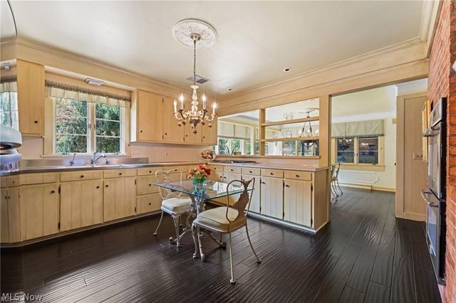 550 Warner Road SE, Vienna, OH 44403