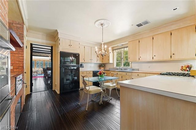 550 Warner Road SE, Vienna, OH 44403