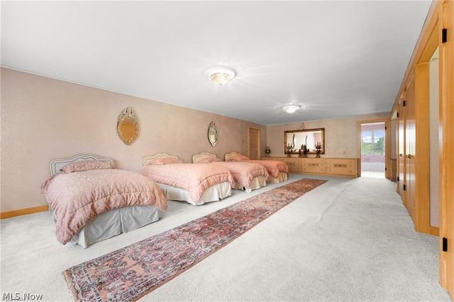 550 Warner Road SE, Vienna, OH 44403