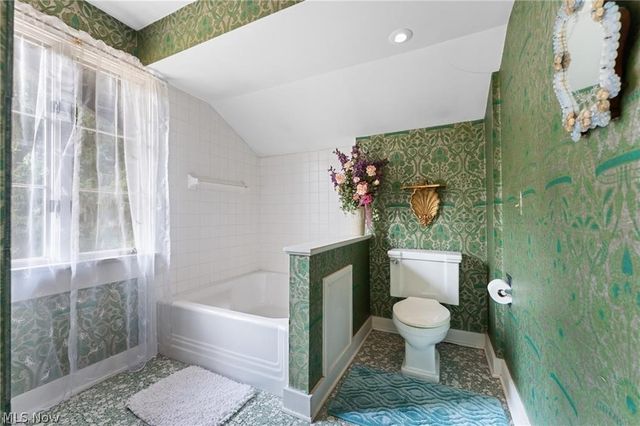 550 Warner Road SE, Vienna, OH 44403