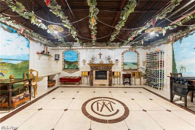 550 Warner Road SE, Vienna, OH 44403