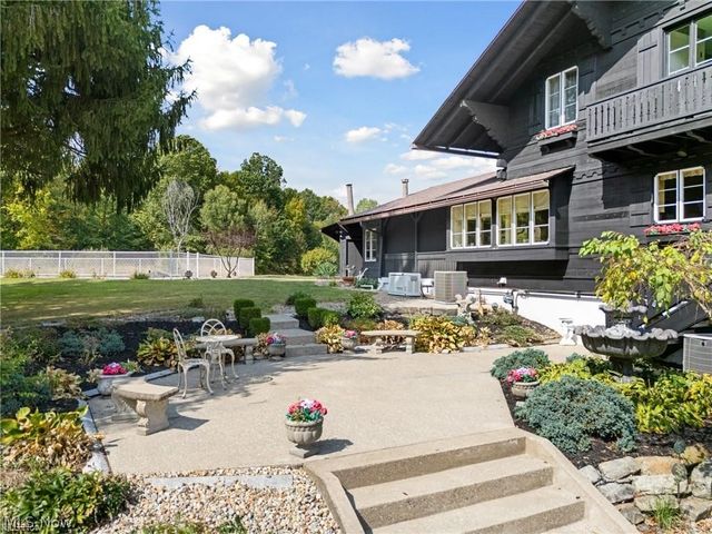 550 Warner Road SE, Vienna, OH 44403