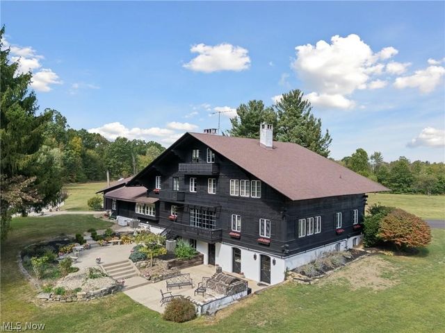 550 Warner Road SE, Vienna, OH 44403