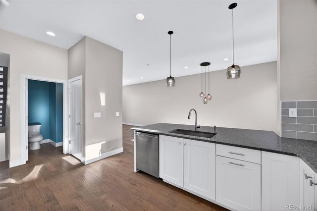 5540 Valentia Court, Denver, CO 80238