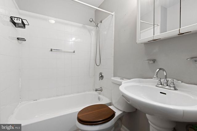 206 S GILMOR ST, Baltimore, MD 21223