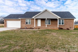 3426 Blackburn Bridge Road, Lincolnton, NC 28092