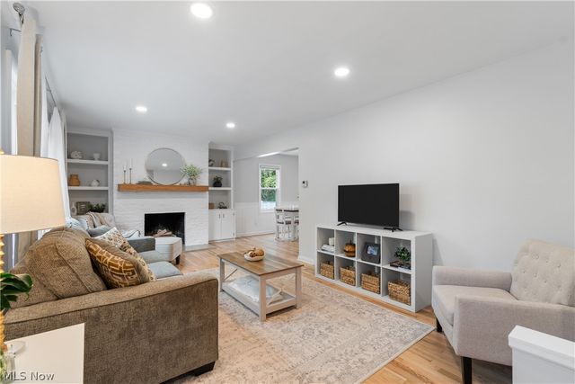 1476 Bryden Drive, Akron, OH 44313