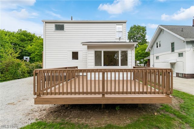 1476 Bryden Drive, Akron, OH 44313