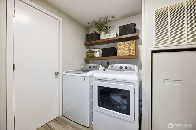 24720 SE 380th Street, Enumclaw, WA 98022