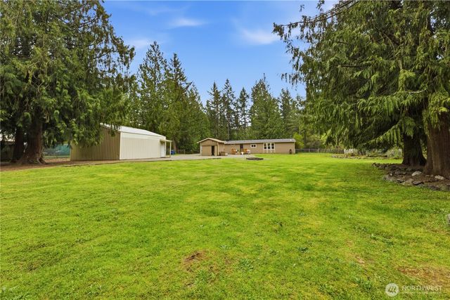 24720 SE 380th Street, Enumclaw, WA 98022