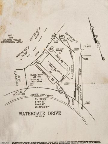 1 Watergate Dr, High Bridge Boro, NJ 08829