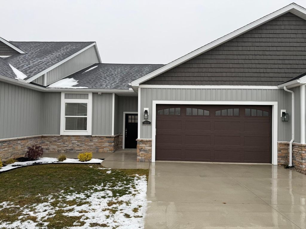 224 S Bridge Road, Northwood, OH 43619