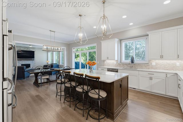 61314 Miriam Drive, Washington Township, MI 48094