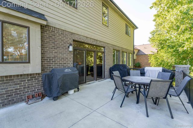 61314 Miriam Drive, Washington Township, MI 48094