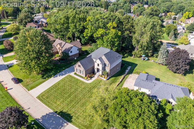 61314 Miriam Drive, Washington Township, MI 48094