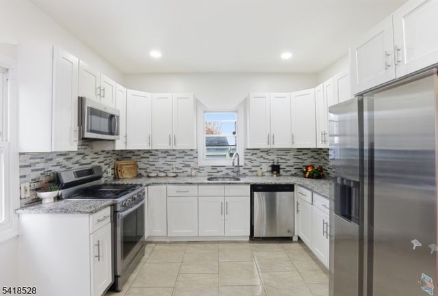 173 Renner Ave, Newark City, NJ 07112