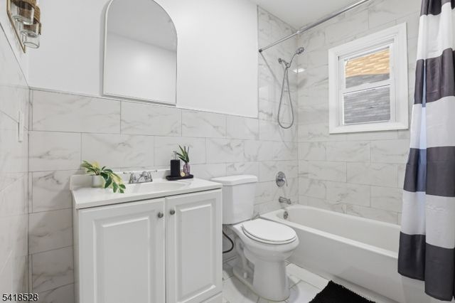 173 Renner Ave, Newark City, NJ 07112