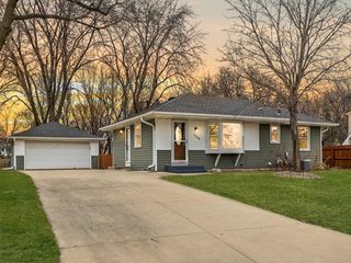 7048 90th Street S, Cottage Grove, MN 55016