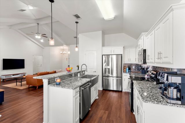 1610 Still Meadow Drive, Kaufman, TX 75142