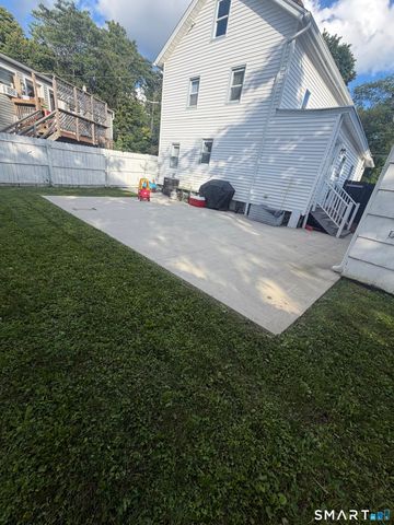 29 West Wooster Street, Danbury, CT 06810