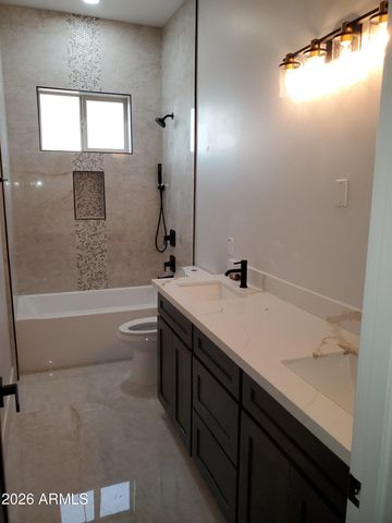 24025 W BEACON Lane, Wittmann, AZ 85361