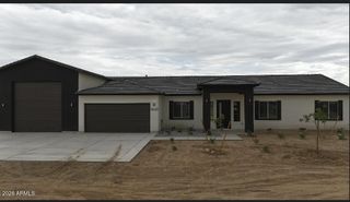 24025 W BEACON Lane, Wittmann, AZ 85361
