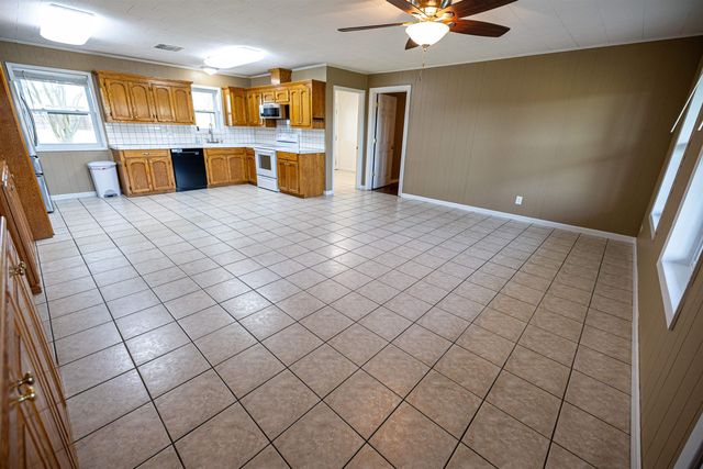 321 Karen Dr, Lockport, LA 70374