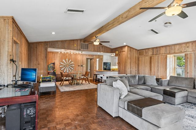 1501 Northland Street, Carrollton, TX 75006