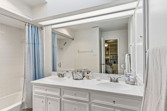 1501 Northland Street, Carrollton, TX 75006
