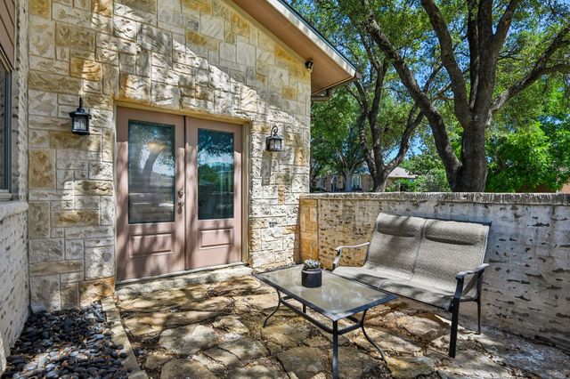 1501 Northland Street, Carrollton, TX 75006