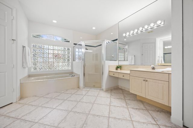6721 Arno Way, Boynton Beach, FL 33472