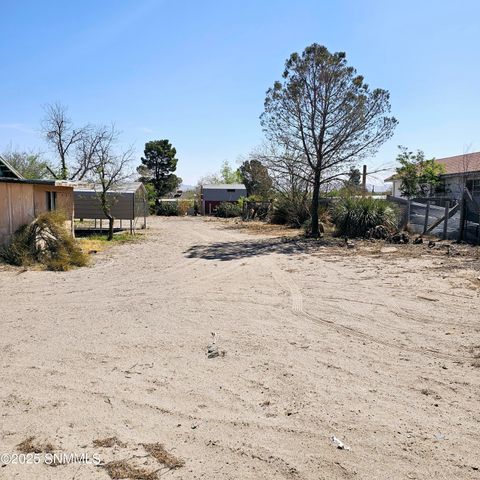 925 Monte Alto Street, Chamberino, NM 88027