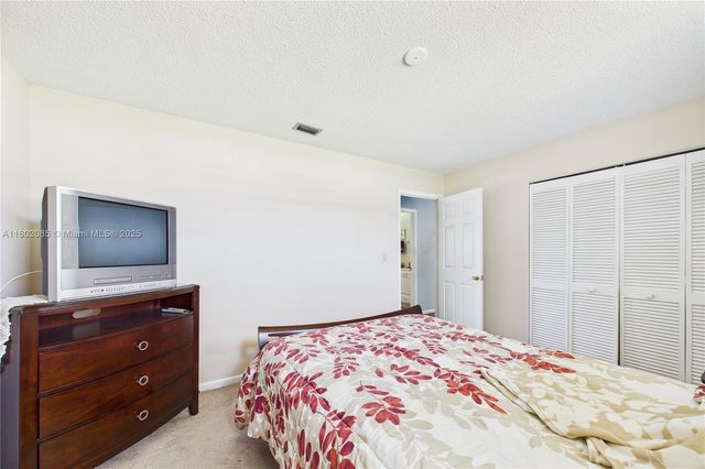 1360 Emerson DR NE, Palm Bay, FL 32907