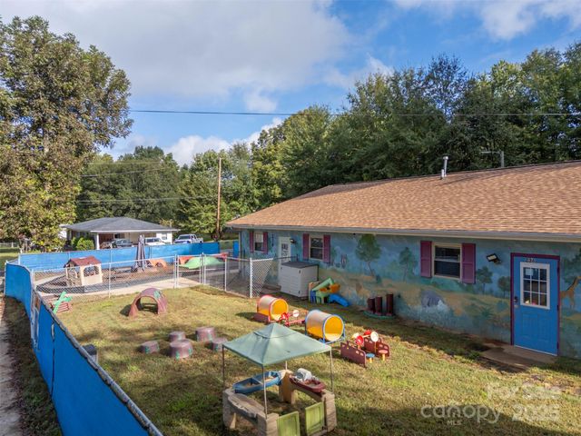 236 Textile Avenue, Spindale, NC 28160