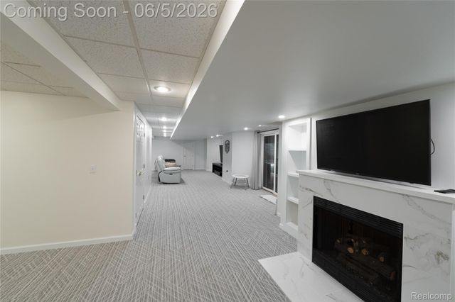 6514 Shagbark Drive, Troy, MI 48098