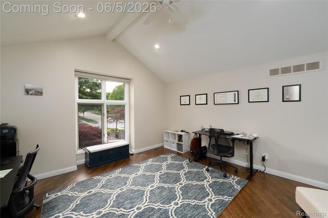 6514 Shagbark Drive, Troy, MI 48098