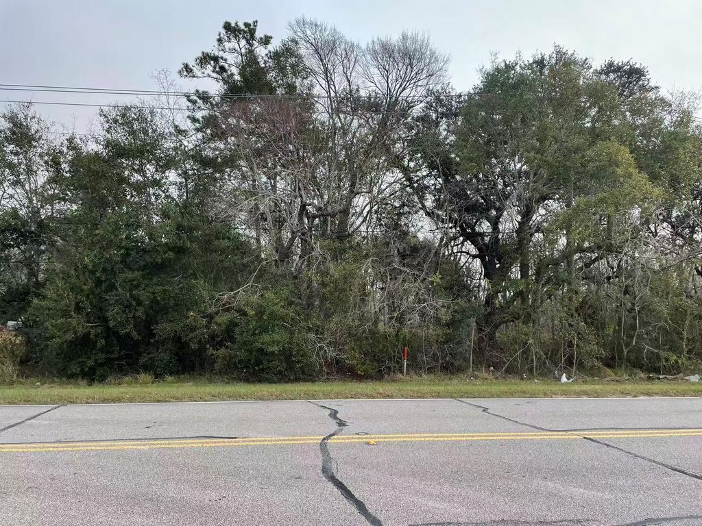 0 Dilling St, Alvin, TX 77511