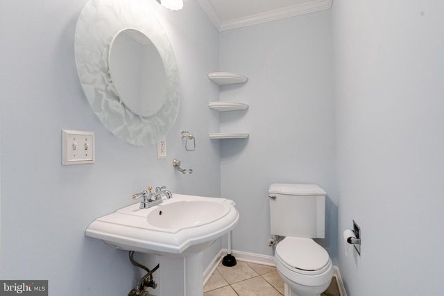 7815 FAIRGREEN RD, Baltimore, MD 21222